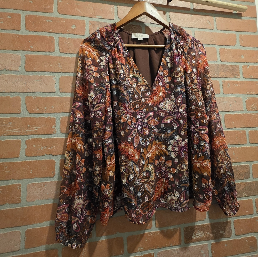 LOFT Multicolor Floral V-Neck Blouse Medium.           ‎   Sku 6 - Picture 3 of 10